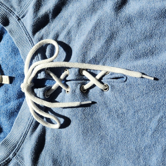 VICTORIA SECRET oversized crew sweatshirt size medium - Picture 3 of 9